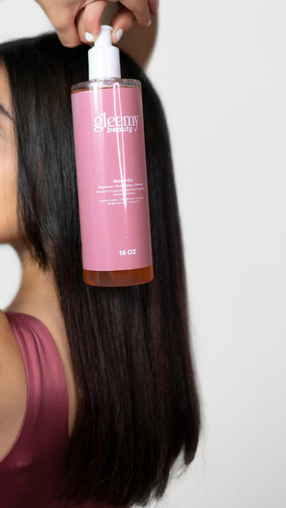 Shampoo Gleam on  Shamping  Champú